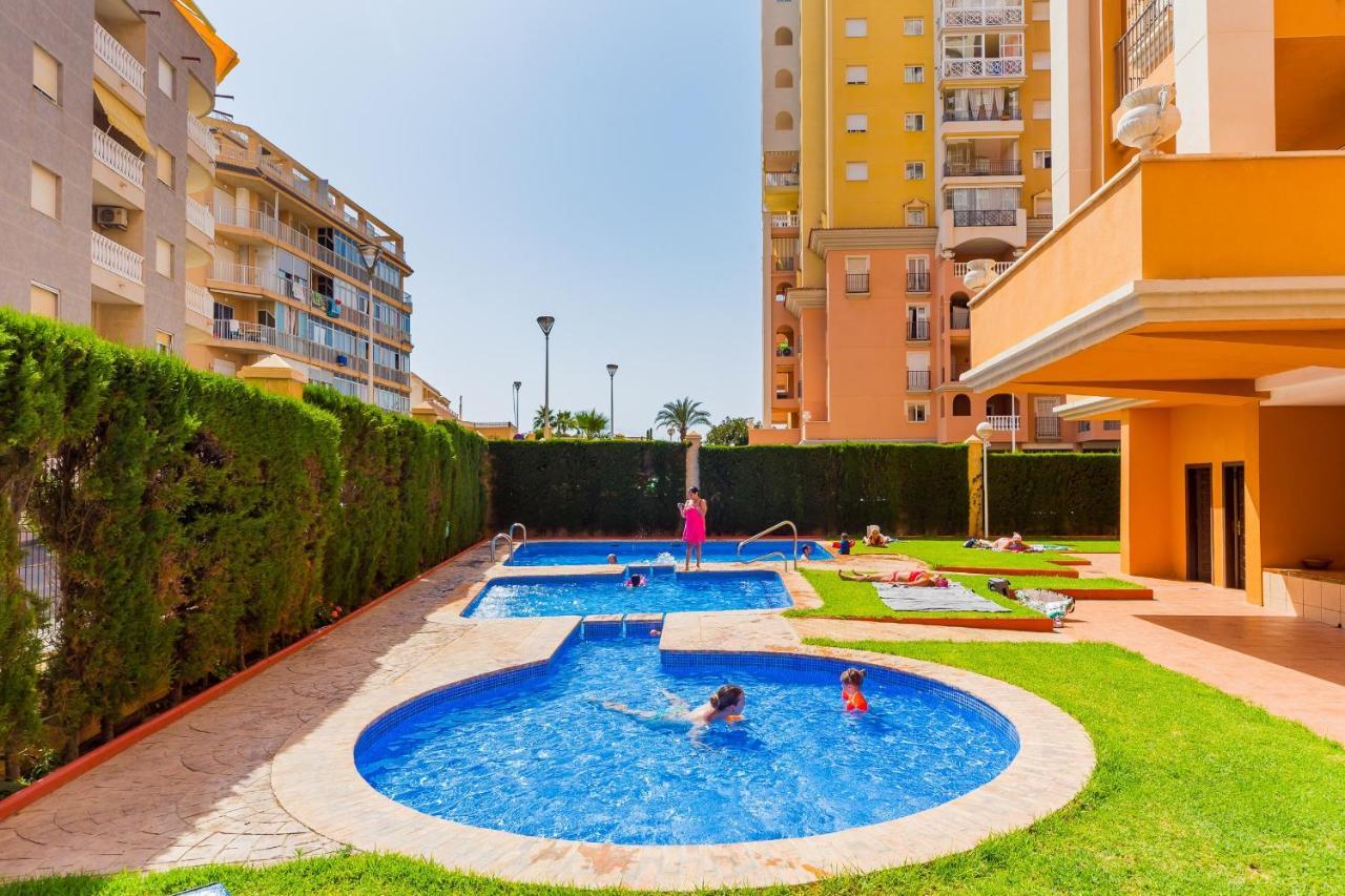Apartamento Seaview Deluxe Τορεβιέχα Εξωτερικό φωτογραφία